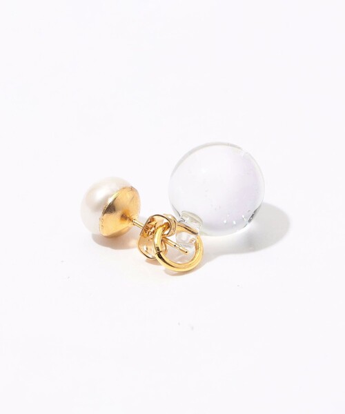 LEVENS(レヴェンス)の「LEVENS JEWELS PEARL&BALL ピアス(ピアス(両耳用)・レディース・ホワイト/ホワイト系その他・FREE)」の5枚目の写真