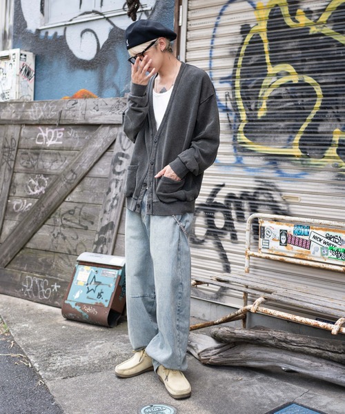 WEGO（ウィゴー）の「WEGO/チェーン付きバルーンデニムパンツ（デニムパンツ・メンズ・スカイブルー/ブラック系3/ブラウン・MEDIUM/LARGE）」の6枚目の写真