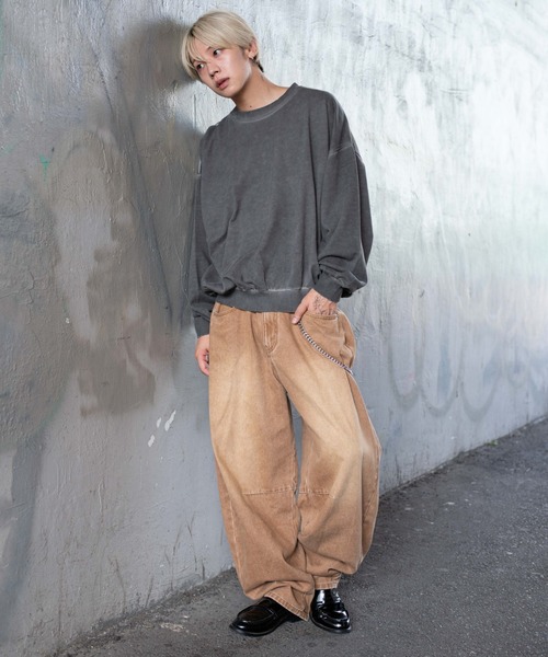 WEGO（ウィゴー）の「WEGO/チェーン付きバルーンデニムパンツ（デニムパンツ・メンズ・スカイブルー/ブラック系3/ブラウン・MEDIUM/LARGE）」の5枚目の写真