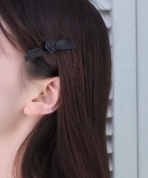 mellowneon（メロウネオン）の「ローズリボンヘアクリップ /左（バレッタ/ヘアクリップ）」