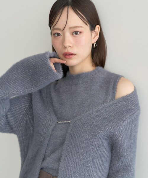 earth music&ecology（アースミュージックアンドエコロジー）の「SET2点チャーム付きシャギーニット＋インナー（ニット/セーター・レディース・ライトグレー/チャコールグレー/ライトベージュ/ピンクベージュ・FREE）」の20枚目の写真