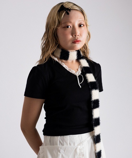 Vini（ヴィニ）の「【Vini】ミックスボーダー ニットマフラー/ロングストール（マフラー・レディース・ブラック/ブルー/グリーン・FREE）」の6枚目の写真