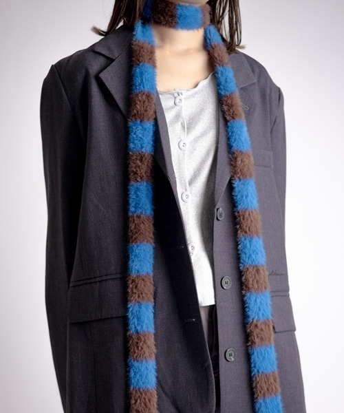 Vini（ヴィニ）の「【Vini】ミックスボーダー ニットマフラー/ロングストール（マフラー・レディース・ブラック/ブルー/グリーン・FREE）」の17枚目の写真