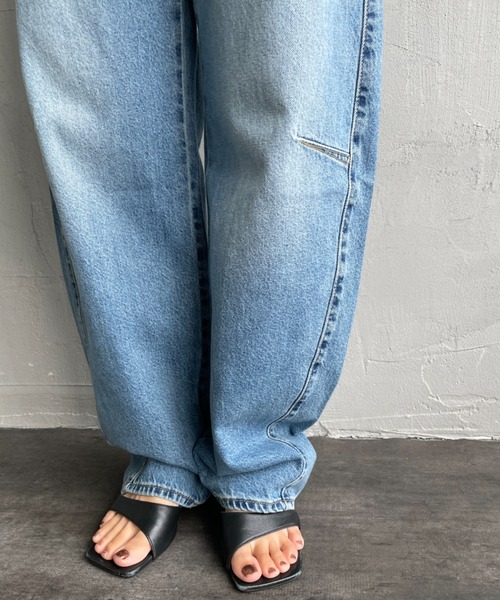Levi's（リーバイス）の「[LEVI’S/リーバイス] BAGGY DAD バレルレッグデニム（デニムパンツ・レディース・インディゴブルー/ブラック・25/26/27）」の7枚目の写真