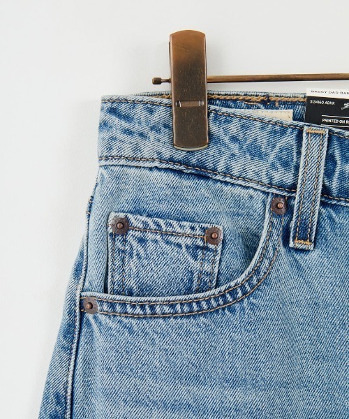 Levi's（リーバイス）の「[LEVI’S/リーバイス] BAGGY DAD バレルレッグデニム（デニムパンツ・レディース・インディゴブルー/ブラック・25/26/27）」の13枚目の写真