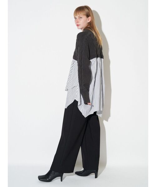 ELENDEEK(エレンディーク)の「アシンメトリードッキングニット(ニット/セーター・レディース・ブラック/ブラウン/グレー・FREE)」の9枚目の写真