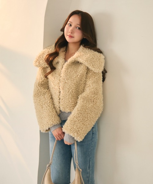 TITTY&CO.（ティティーアンドコー）の「プードルコート（その他アウター・レディース・ブラック/アイボリー/ベージュ/ブラウン・FREE）」の21枚目の写真