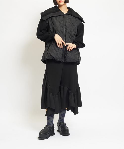 gomme（ゴム）の「アーミーキルト　ビッグカラージャケット（その他アウター・レディース・ブラック・MEDIUM）」の2枚目の写真