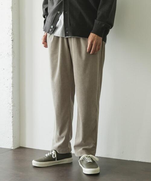 URBAN RESEARCH DOORS(アーバンリサーチドアーズ)の「『イージーケア』『UR TECH』コーデュロイイージートラウザー(その他パンツ・メンズ・ベージュ系その他/ブラック/チャコールグレー・SMALL/LARGE/MEDIUM)」の4枚目の写真