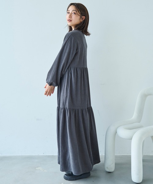 mil(ミル)の「コーデュロイ ティアードワンピース【588070】(ワンピース・レディース・ダークベージュ/カーキ/チャコールグレー/ブラウン・FREE/XS/S)」の9枚目の写真