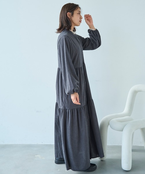 mil(ミル)の「コーデュロイ ティアードワンピース【588070】(ワンピース・レディース・ダークベージュ/カーキ/チャコールグレー/ブラウン・FREE/XS/S)」の5枚目の写真