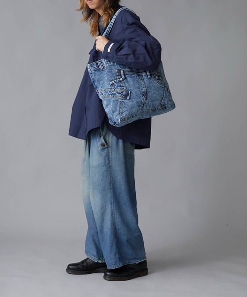 Distressed Finish Chemical Wash Denim Shoulder Bag / ダメージ加工