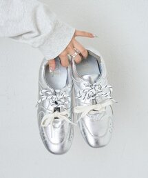 w closet | レースアップフラットスニーカー(スニーカー)