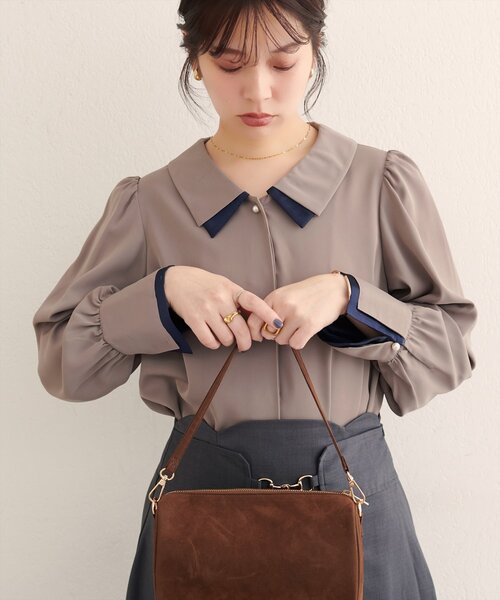 natural couture(ナチュラルクチュール)の「【WEB限定】〈osono〉重ね衿配色ブラウス(シャツ/ブラウス・レディース・その他2/その他1/ネイビー/モカ/チャコールグレー/オフホワイト・FREE)」の16枚目の写真