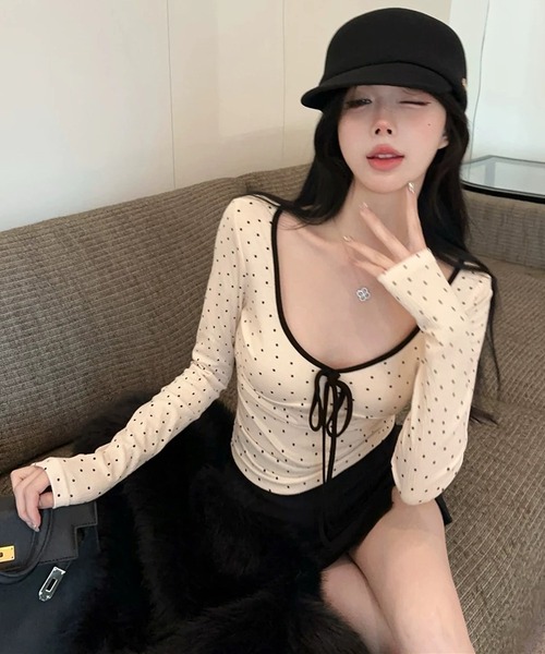 shopnikoniko(ショップニコニコ)の「ドット柄 フロントリボン スリムトップス(Tシャツ/カットソー・レディース・ドット・フリー)」の10枚目の写真