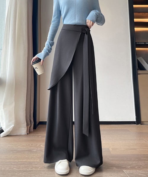 ONEP STAR(ワンピスター)の「ラップスカート風ディテール付きワイドパンツ(その他パンツ・レディース・ブラック/モカ/ダークグレー/ベージュ・MEDIUM)」の3枚目の写真