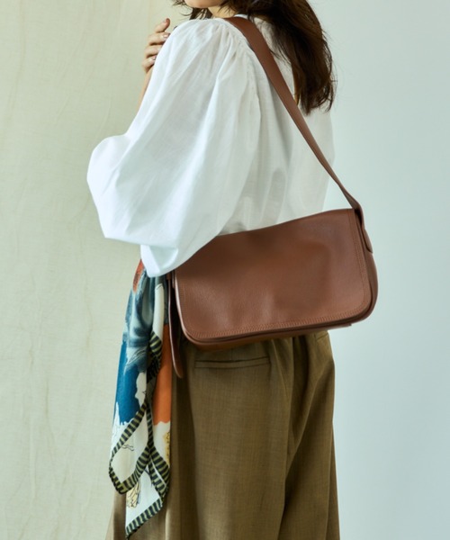 Libra Cue（リブラ キュー）の「ヴィンテージフラワープリントスカーフ（ストール/ショール・レディース・その他/グリーン・FREE）」の8枚目の写真