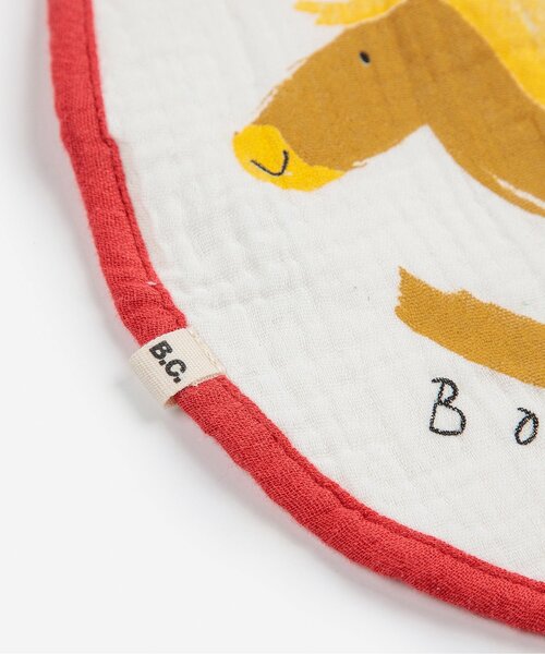 BOBO CHOSES（ボボショーズ）の「Rocking Horse bib set（スタイ/よだれかけ・キッズ・レッド・FREE）」の3枚目の写真