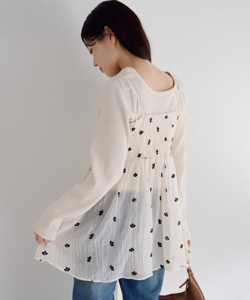 Kastane(カスタネ)の「【新色追加/5色展開】ニットタグロンTEE(Tシャツ/カットソー・レディース・サックスブルー/アイボリー/ブラック/ブラウン/イエロー/グレー/ピンク/グレー系その他・FREE)」の10枚目の写真