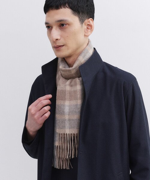 TAKEO KIKUCHI（タケオキクチ）の「【洗えるカシミヤ】カシミヤ100 チェックマフラー（マフラー・メンズ・ベージュ系1/ネイビー系1・00）」の7枚目の写真