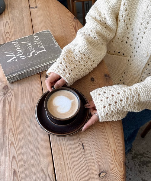 LE MORE(リモア)の「パターンデザインルーズニットカーディガン(カーディガン/ボレロ・レディース・アイボリー・FREE)」の4枚目の写真