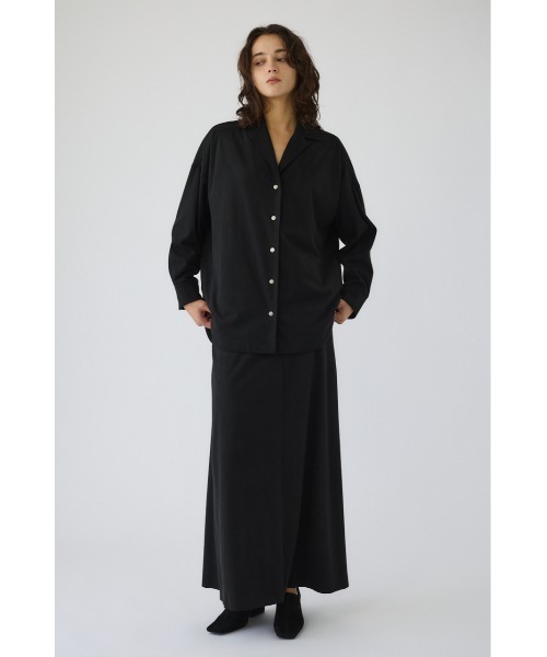 RIM.ARK(リムアーク)の「Open collar F/Suede shirt JK オープンカラーフェイクスエードシャツジャケット(シャツ/ブラウス・レディース・カーキ/ブラック・FREE)」の2枚目の写真