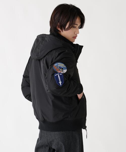 Alpha Industries(アルファインダストリーズ)の「Alpha Industries/アルファ インダストリーズ/PATCHED HOODED RIB FLIGHT JACKET/パッチ フード リブ フライトジャケット(ブルゾン・メンズ・グレー/ブラック・L/2XL/M/XL)」の17枚目の写真
