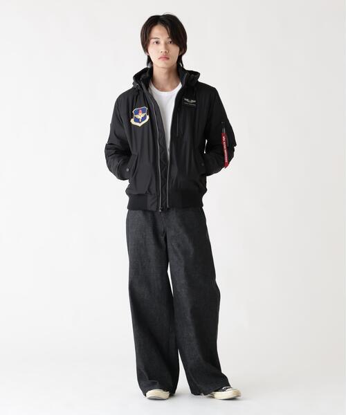 Alpha Industries(アルファインダストリーズ)の「Alpha Industries/アルファ インダストリーズ/PATCHED HOODED RIB FLIGHT JACKET/パッチ フード リブ フライトジャケット(ブルゾン・メンズ・グレー/ブラック・L/2XL/M/XL)」の18枚目の写真