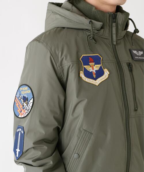 Alpha Industries(アルファインダストリーズ)の「Alpha Industries/アルファ インダストリーズ/PATCHED HOODED RIB FLIGHT JACKET/パッチ フード リブ フライトジャケット(ブルゾン・メンズ・グレー/ブラック・L/2XL/M/XL)」の9枚目の写真