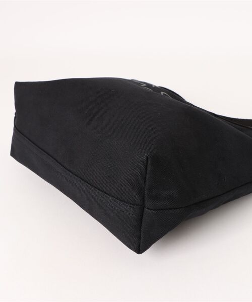 MARGARET HOWELL idea（マーガレット・ハウエル アイデア）Big logo