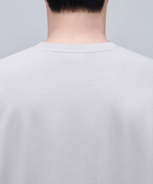 MUSINSA STANDARD（ムシンサスタンダード）の「リサイクルリラックスクルーネックTシャツ[マッシュルーム]（Tシャツ/カットソー・メンズ・その他・SMALL/LARGE/X-LARGE/XX-LARGE/XXX-LARGE）」の5枚目の写真
