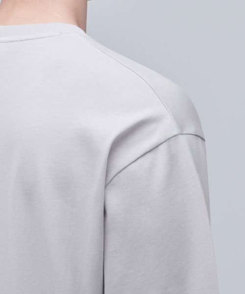 MUSINSA STANDARD（ムシンサスタンダード）の「リサイクルリラックスクルーネックTシャツ[マッシュルーム]（Tシャツ/カットソー・メンズ・その他・SMALL/LARGE/X-LARGE/XX-LARGE/XXX-LARGE）」の6枚目の写真