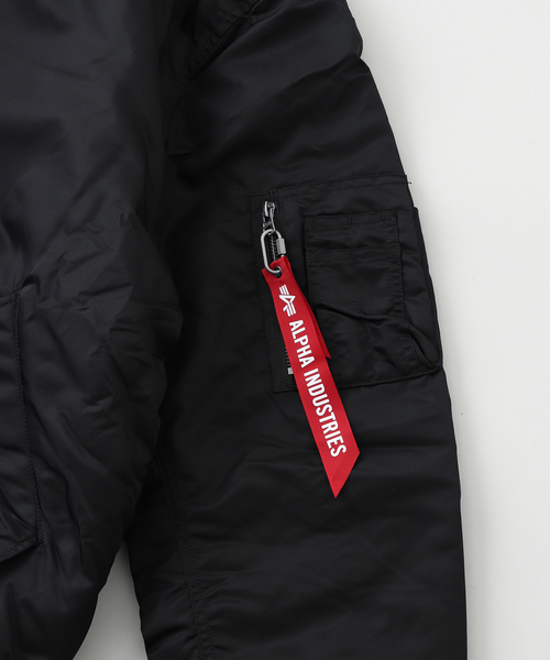Alpha Industries(アルファインダストリーズ)の「ALPHA / アルファ PULL-OVER HOODED MA-1(その他アウター・メンズ・ブラック・MEDIUM/LARGE/X-LARGE)」の4枚目の写真