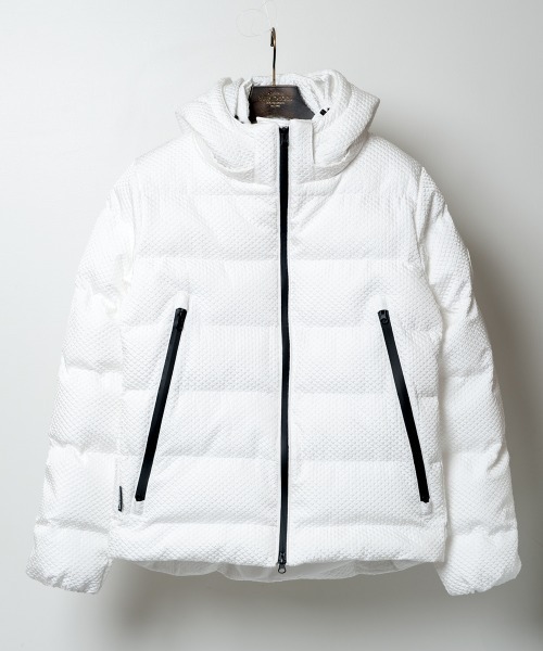Buffalo Bobs(バッファローボブズ)の「ZERMATT-BUBBLES(ツェルマット-バブルス)ふくれ織ジャガード エコダウン パデットジャケット(ダウンジャケット/コート・メンズ・ブラック/ホワイト・1-2/2-3/3-4)」の3枚目の写真