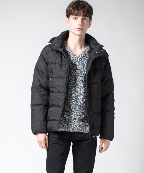 Buffalo Bobs(バッファローボブズ)の「ZERMATT-BUBBLES(ツェルマット-バブルス)ふくれ織ジャガード エコダウン パデットジャケット(ダウンジャケット/コート・メンズ・ブラック/ホワイト・1-2/2-3/3-4)」の20枚目の写真