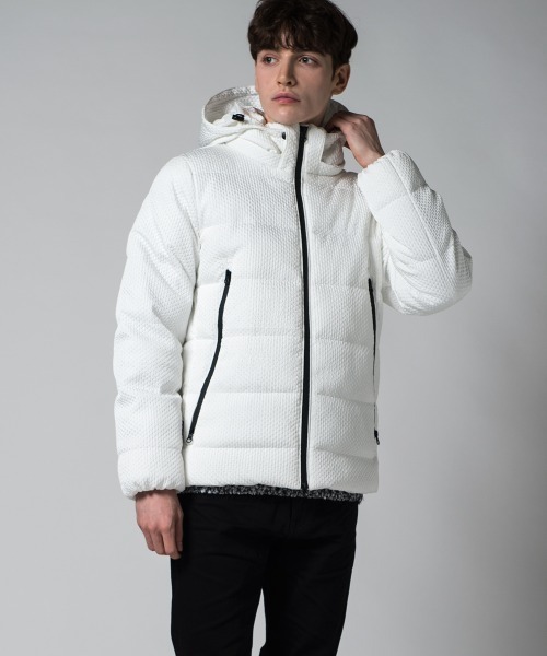 Buffalo Bobs(バッファローボブズ)の「ZERMATT-BUBBLES(ツェルマット-バブルス)ふくれ織ジャガード エコダウン パデットジャケット(ダウンジャケット/コート・メンズ・ブラック/ホワイト・1-2/2-3/3-4)」の11枚目の写真