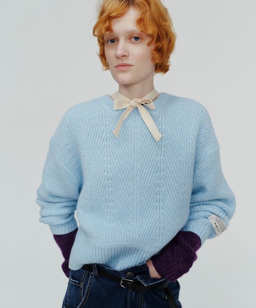 niko and...(ニコアンド)の「【WILLIAM B.ELIOTT】バックリボンニットプルオーバー(ニット/セーター・レディース・パープル/ライトブルー・LARGE/MEDIUM)」の7枚目の写真