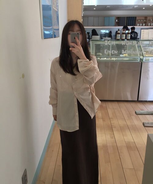 VANONE ATELIER(バノンアトリエ)の「A3515 オーバーサイズストライプシャツ(シャツ/ブラウス・レディース・その他・FREE)」の5枚目の写真