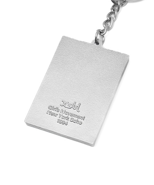 X-girl(エックスガール)の「FACE POSTER KEY CHARM(キーホルダー・レディース・シルバー・ONE SIZE)」の4枚目の写真