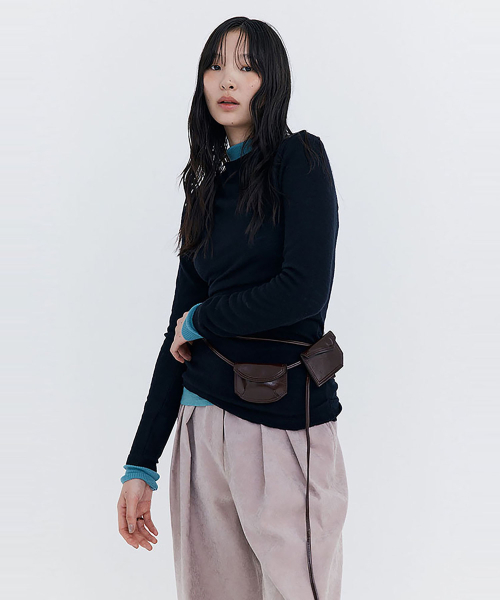 WNDERKAMMER(ブンダーカンマー)の「ウールドレープTシャツ_ネイビー(Tシャツ/カットソー・レディース・その他・SMALL/MEDIUM)」の3枚目の写真