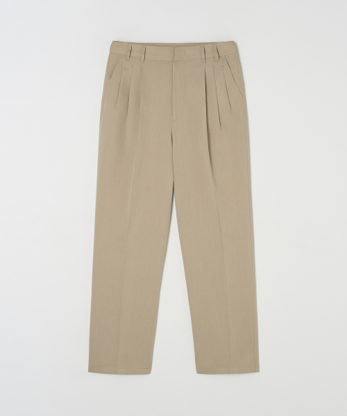 Curved cut three-tuck set-up slacks beige