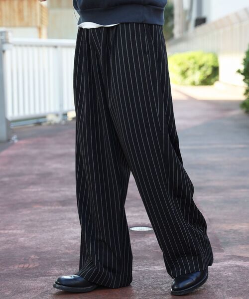 FFEIN（フェイン）の「【FFEIN（フェイン）】ストライプワイドタックパンツ / スラックス パンツ ドローストリング ストライプ 起毛  タック（その他パンツ・メンズ・ブルーグレー/ブラック/ネイビー/グレー・LARGE/MEDIUM/SMALL）」の2枚目の写真