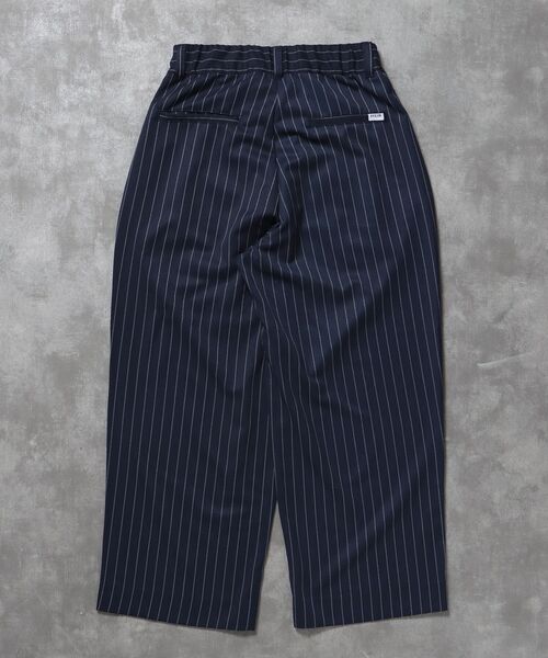 FFEIN（フェイン）の「【FFEIN（フェイン）】ストライプワイドタックパンツ / スラックス パンツ ドローストリング ストライプ 起毛  タック（その他パンツ・メンズ・ブルーグレー/ブラック/ネイビー/グレー・LARGE/MEDIUM/SMALL）」の6枚目の写真