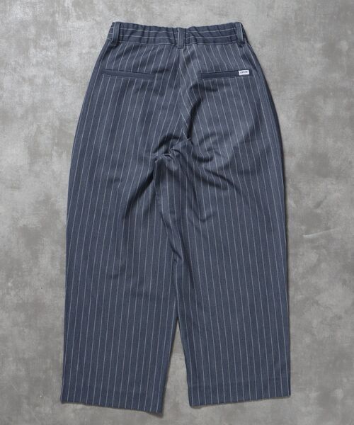 FFEIN（フェイン）の「【FFEIN（フェイン）】ストライプワイドタックパンツ / スラックス パンツ ドローストリング ストライプ 起毛  タック（その他パンツ・メンズ・ブルーグレー/ブラック/ネイビー/グレー・LARGE/MEDIUM/SMALL）」の11枚目の写真