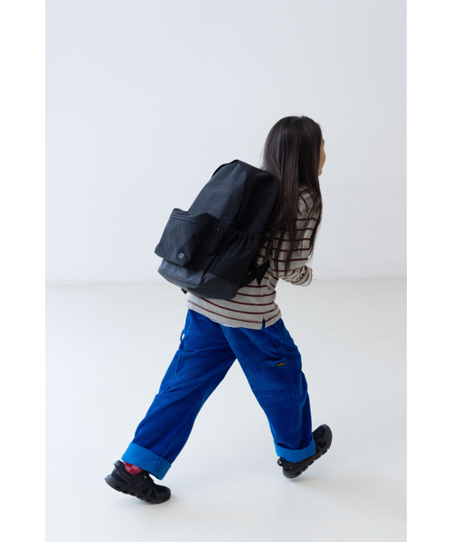 HOWKIDSFUL(ハウキッズフル)の「CLASSIC BACKPACK (RED)(バックパック/リュック・レディース・その他・FREE)」の3枚目の写真