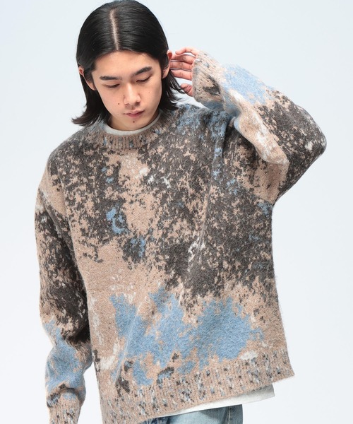 SAKAZEN(サカゼン)の「Cathy's Closet (キャシーズ クロセット) アブストラクト(抽象)柄 クルーネック ニット 52706005(ニット/セーター・メンズ・ベージュ/アイボリー/ブラック/ワイン・M/L)」の1枚目の写真