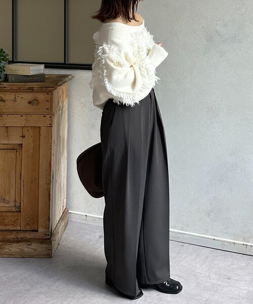 Thevon（ゼボン）の「ウェーブフリンジショートニット（ニット/セーター・レディース・アイボリー/ブラウン/サックスブルー/ブラック・FREE）」の20枚目の写真