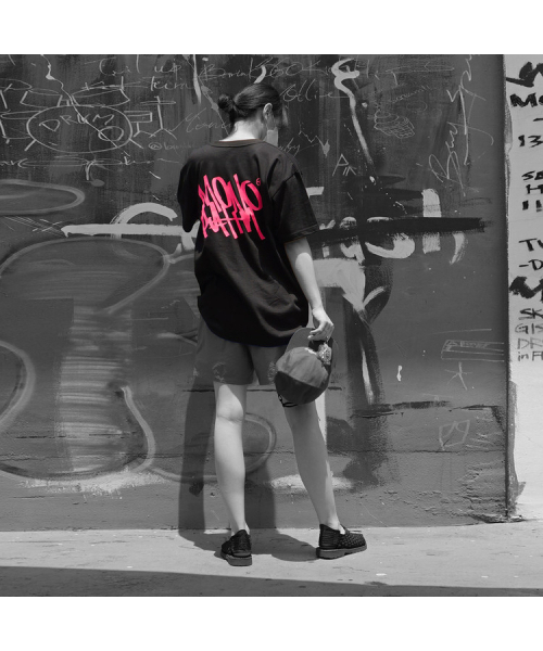 MONOPATIN(モノパティン)の「tagging monopatin t shirt - BKNP(Tシャツ/カットソー・レディース・その他・LARGE/MEDIUM)」の5枚目の写真