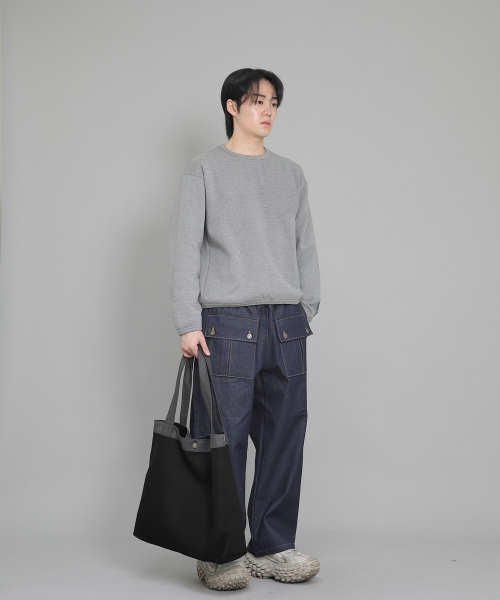 SAINTCREW(セントクルー)の「ミニマルビッグサイズショルダーバッグ MBS-122 グレー/ブラック(エコバッグ/サブバッグ・メンズ・その他・フリー)」の9枚目の写真