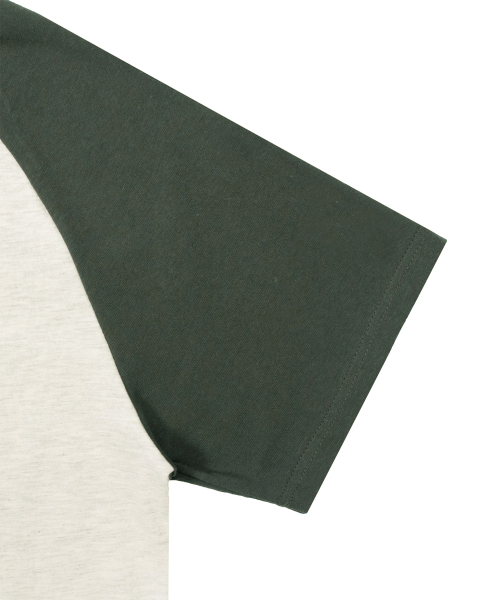 CACTUSDONUTMARKET（カクタスドーナツマーケット）の「Summer Vibe Raglan T-Shirt - Khaki（Tシャツ/カットソー・メンズ・その他・MEDIUM/LARGE）」の4枚目の写真